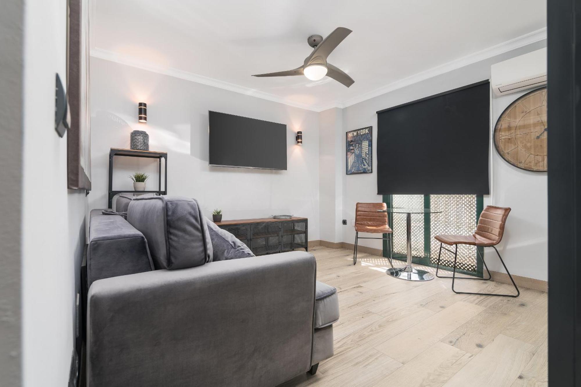 Suite Homes Agua Малага Экстерьер фото